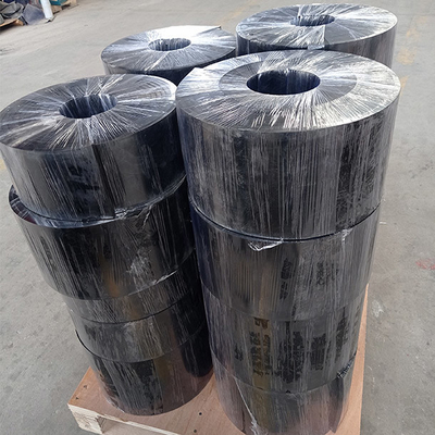 Duro 60 Shore A Black Rubber Sheet Skirt Belt Conveyor Untuk Semen Pertambangan Batubara